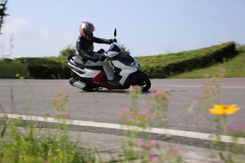 33.webp.jpg 33.webp.jpg